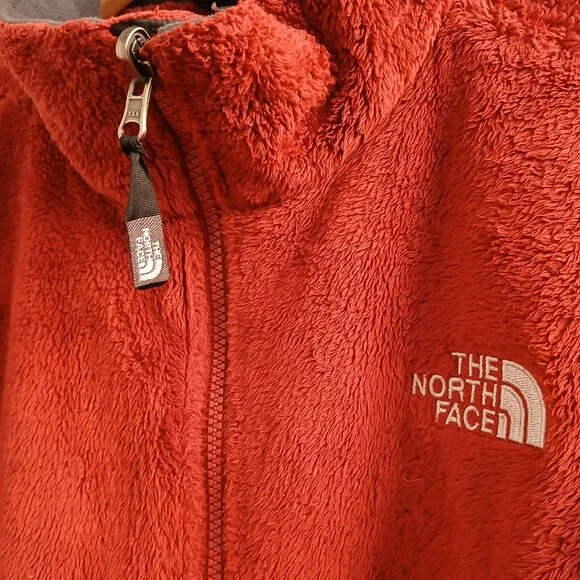 The North Face Raspberry Fleece Zip-up Jacket - Picture 2 of 9